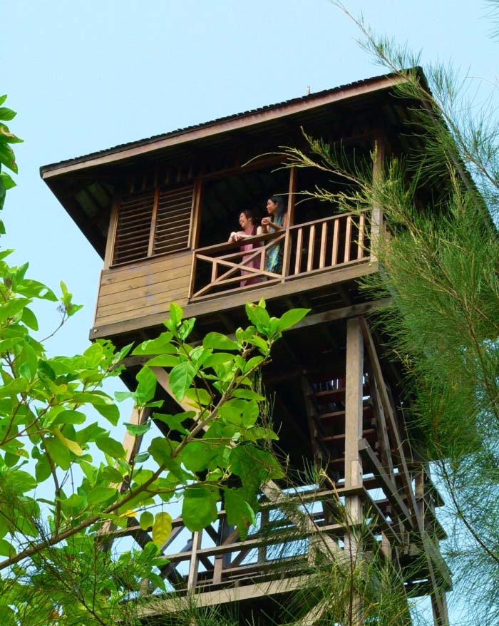 Wooden watchtower on Mataking Island, offering guests breathtaking panoramic views of the entire island and the surrounding Celebes Sea.